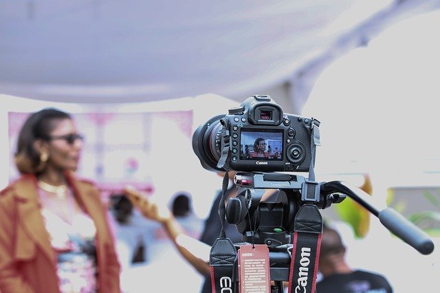 camera-1867184_640
